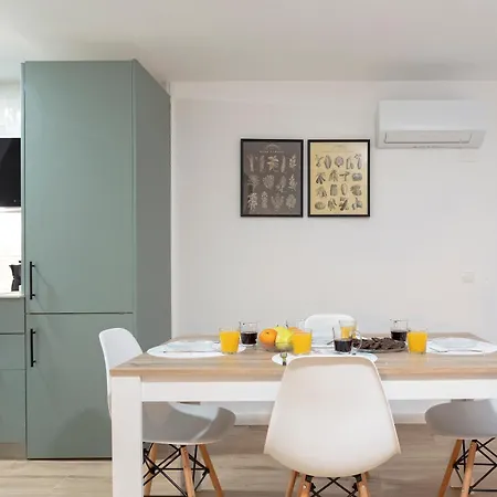 아파트 Sunstay Alexandri Flat I